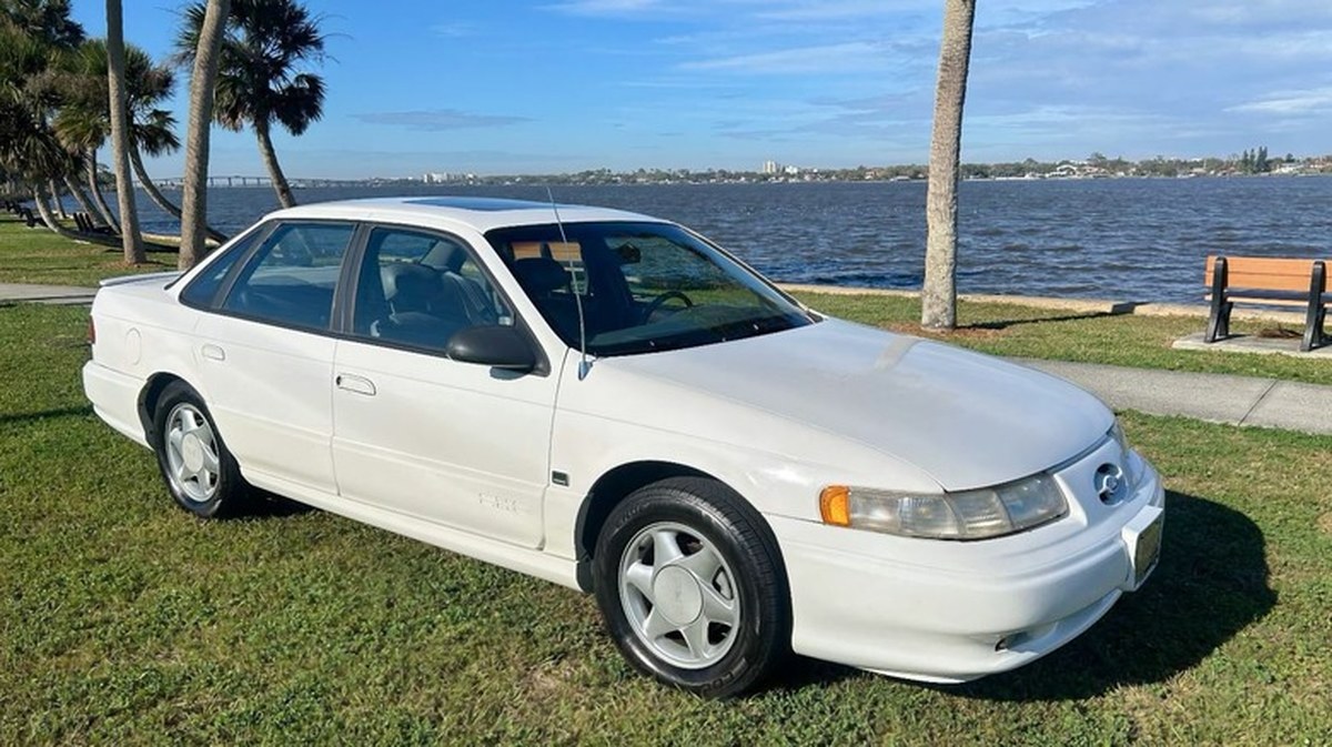 At $9,900, Would This 1994 Ford Taurus SHO Show You A Good Time?
