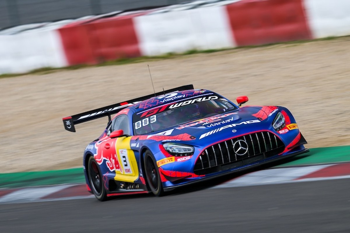 GT World Challenge Europe Sprint Cup finali Barcelona'da: Şampiyonluk mücadelesi 8 takımın içinde sü