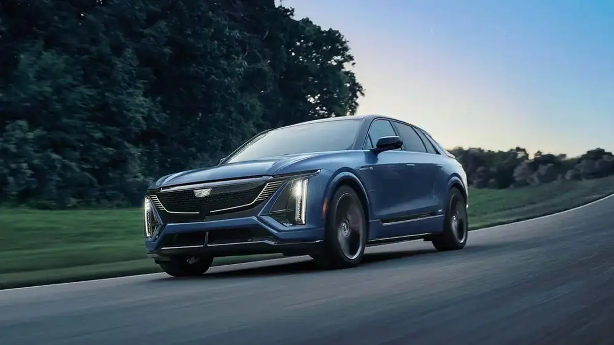 1-2027-cadillac-lyriq-v