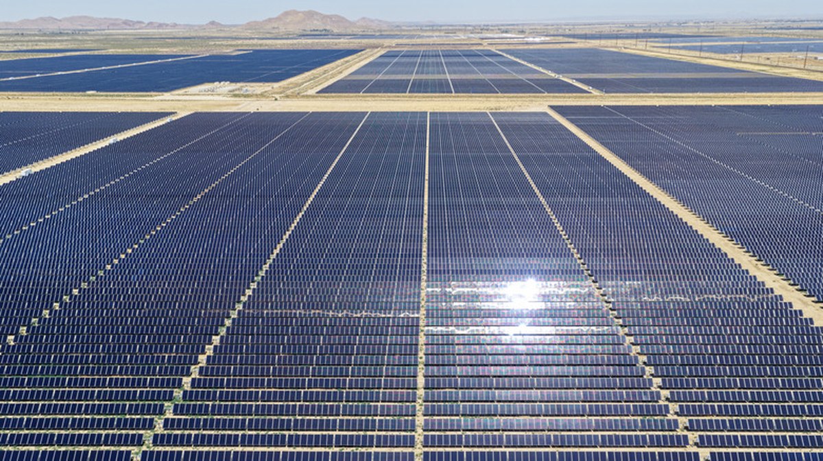 Worldwide Boom In Solar Power Might Just Bring Hope To Your Coal-Black Heart
