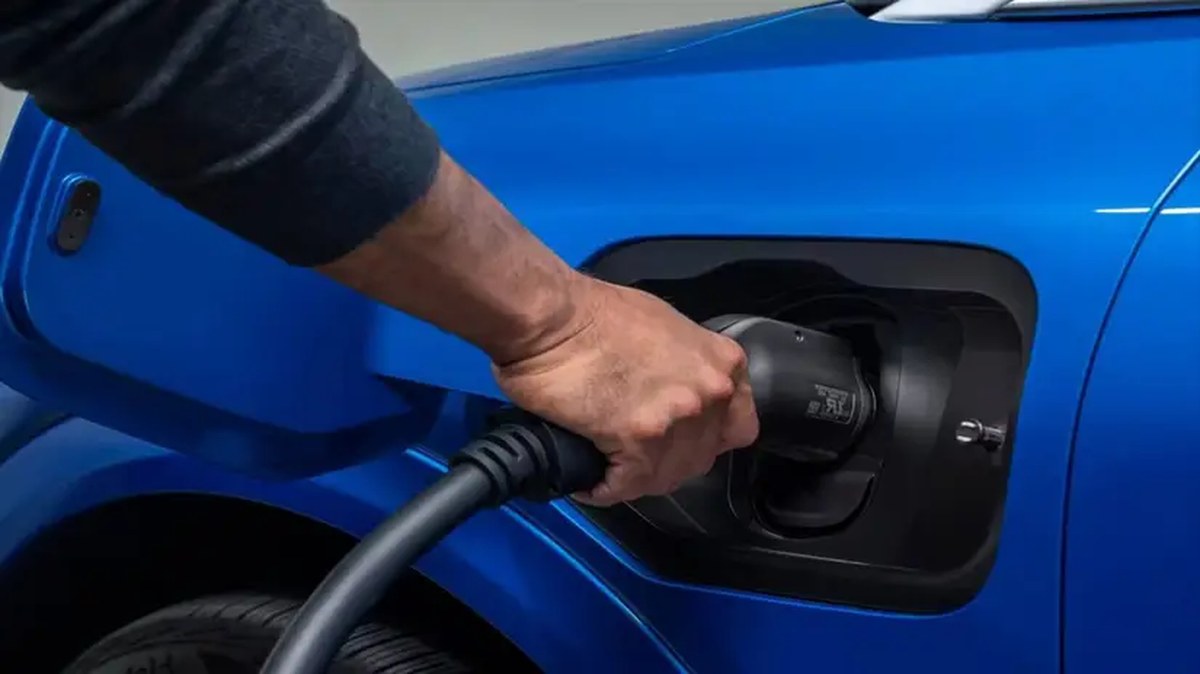 Researchers Just Unlocked The Secret To Longer EV Battery Life And Performance