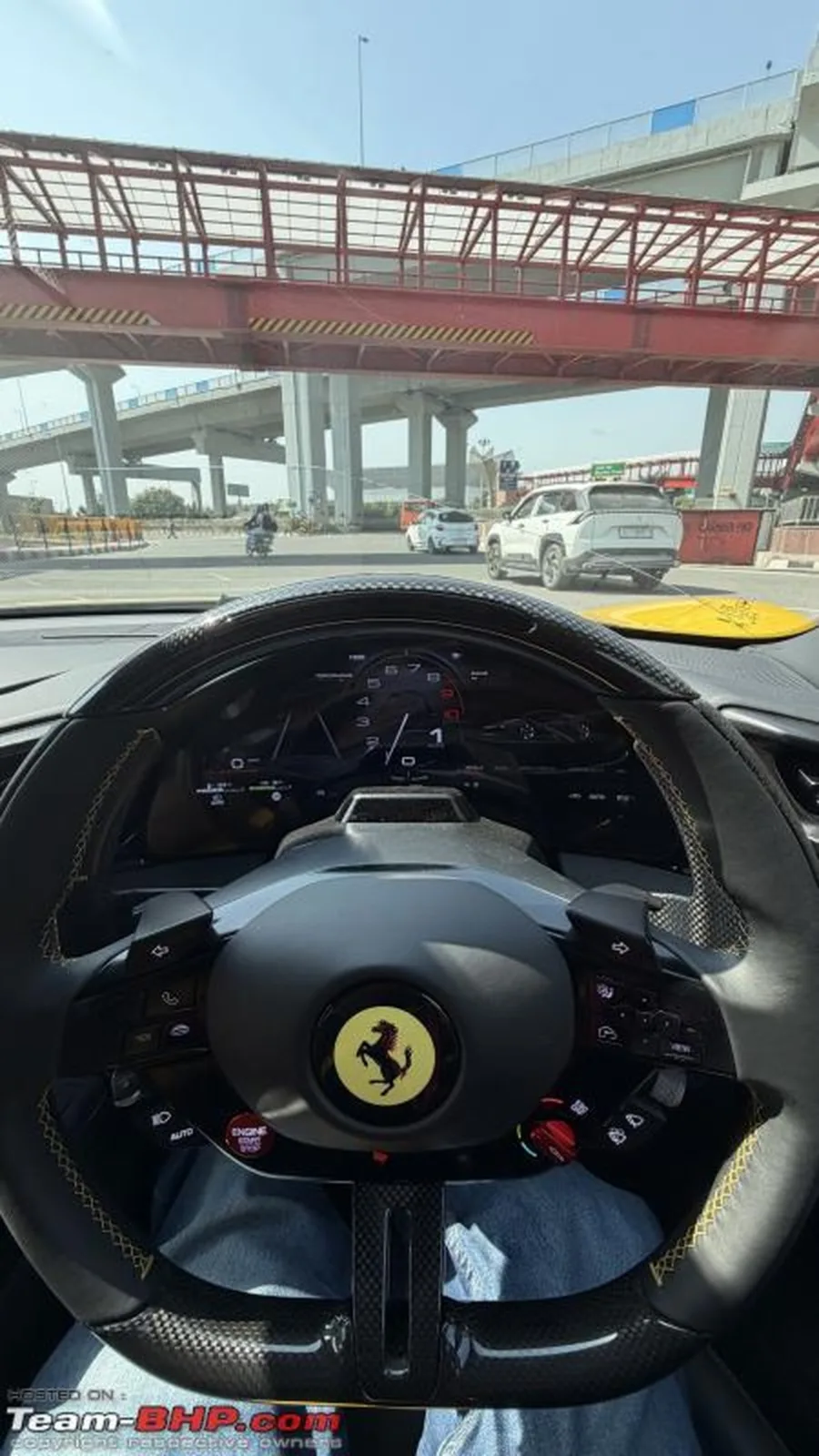 Ferrari 849 Testarossa'nı Sürdüm: Bu Hibrit Süper Araba Büyüledi