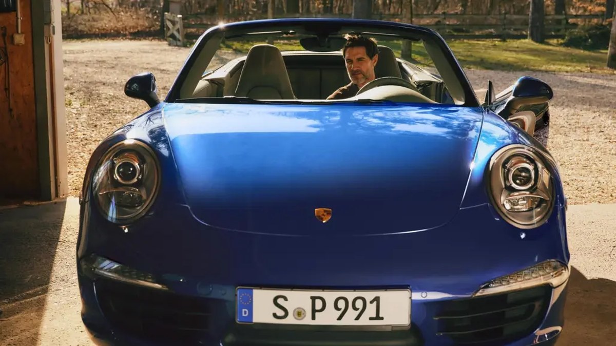 Porsche'nin eski 911 modelleri kablosuz CarPlay desteğiyle modern bağlantıya kavuşturuluyor