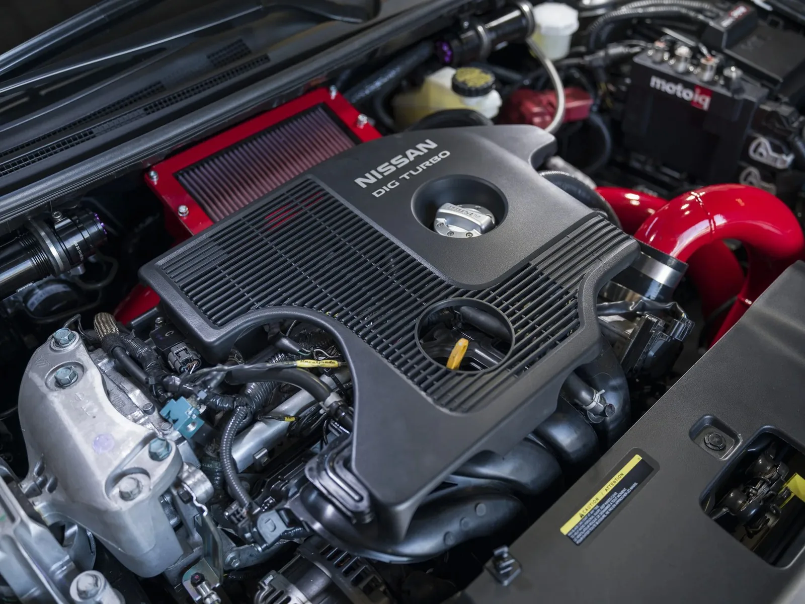 modified engine bay of the Sentra concept.