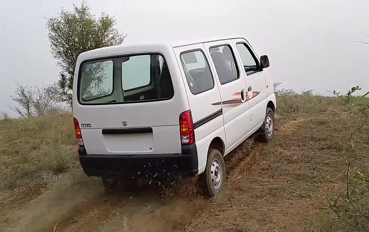 Rear view of Maruti Suzuki Eeco