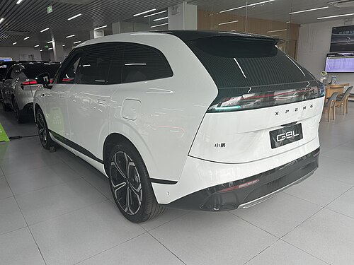 XPeng G9L 002